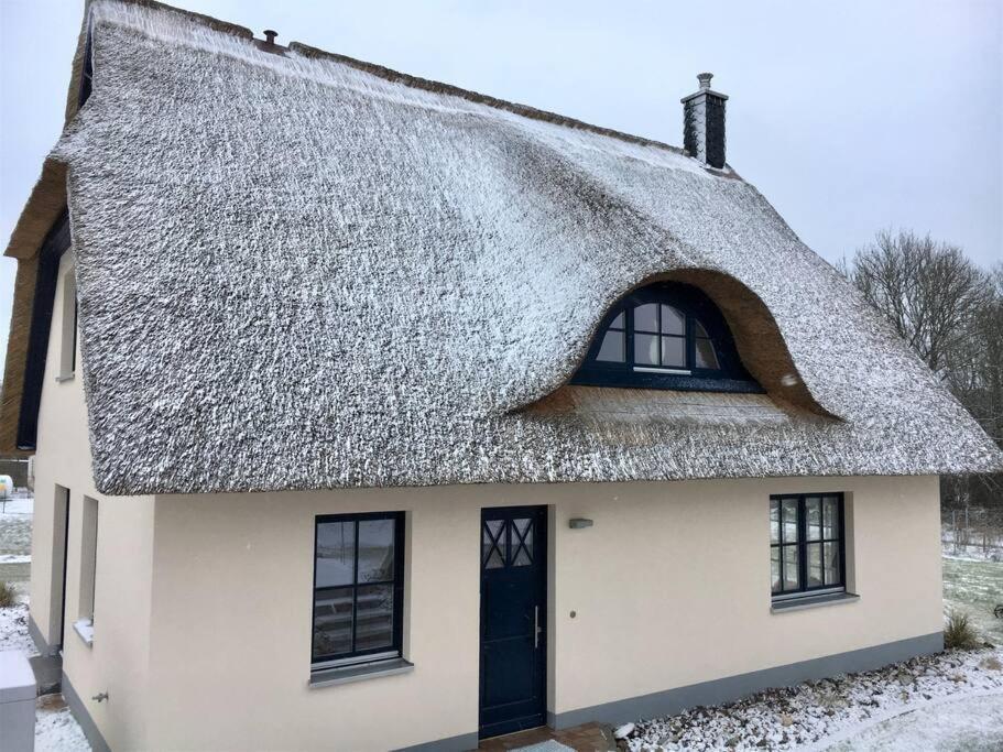 Stilvolles Reetdachhaus Coastline An Der Ostsee Groß Schwansee المظهر الخارجي الصورة